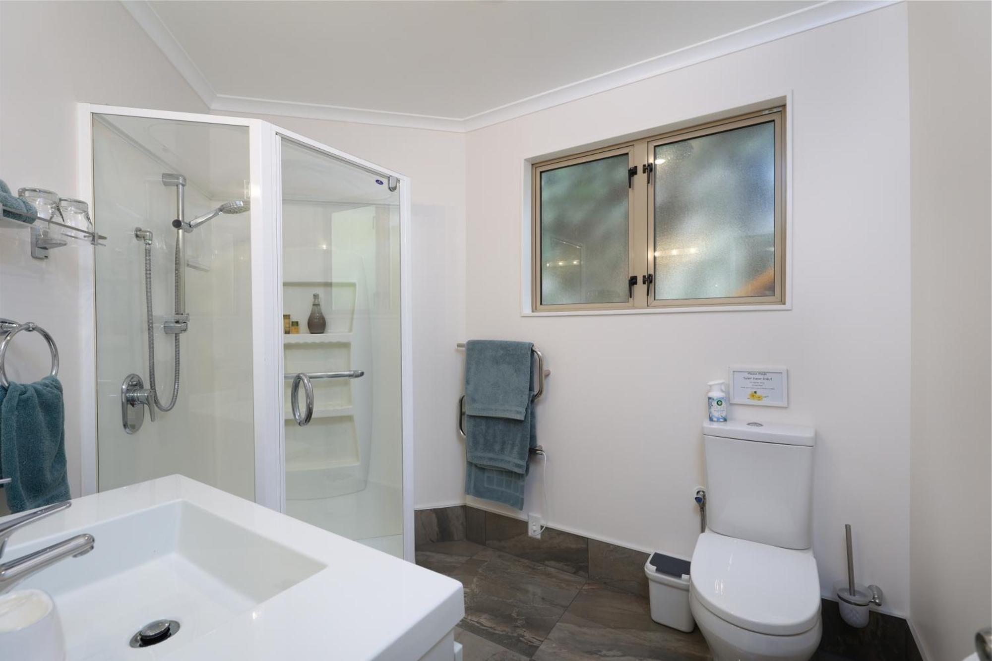 Twin Peaks Luxury Sea View Villa Nelson Bagian luar foto