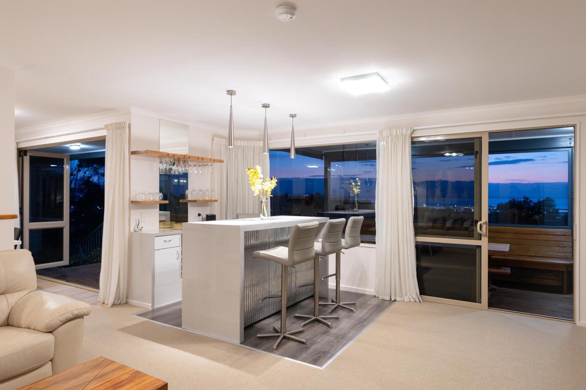Twin Peaks Luxury Sea View Villa Nelson Bagian luar foto